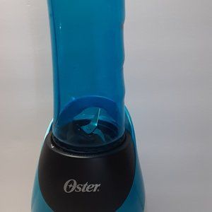 Oster Blender Powder Blue and White